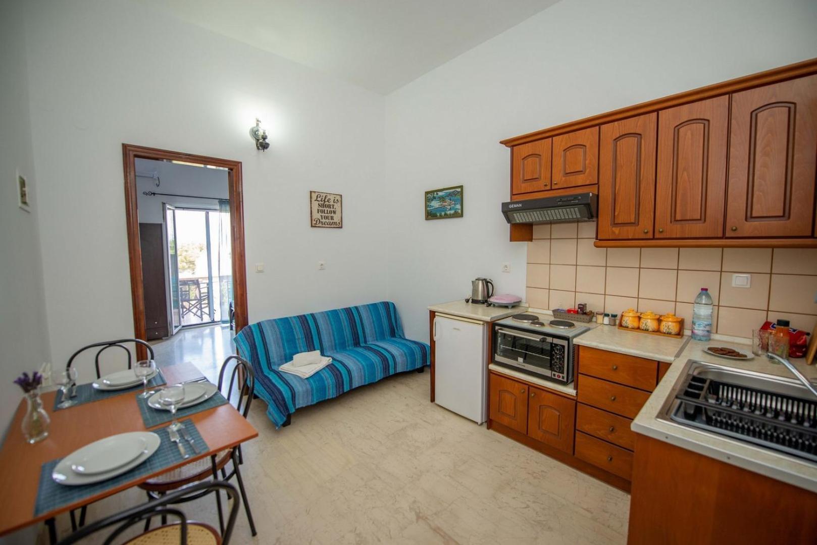 Lena'S Apartments Astrakeri Extérieur photo